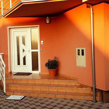 Apartment Dominik أوسييك المظهر الخارجي الصورة