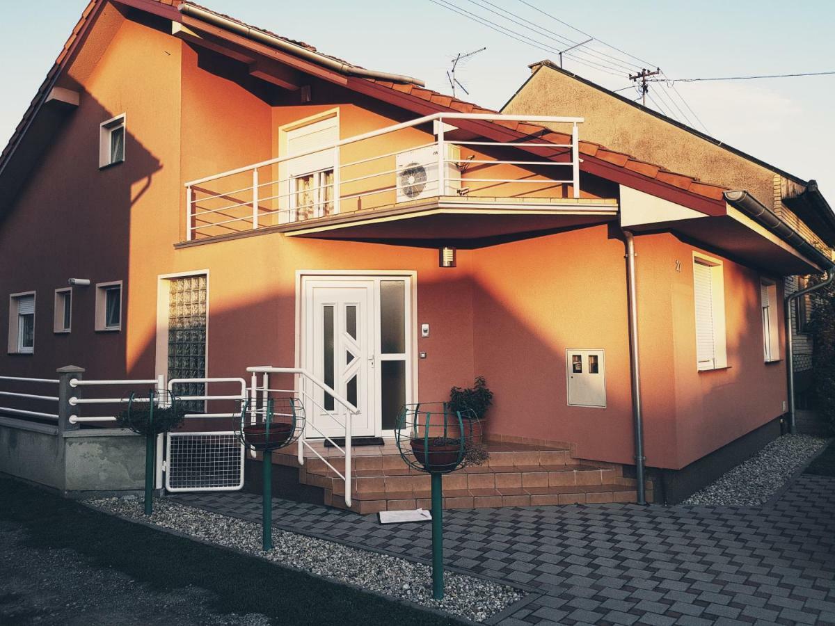 Apartment Dominik أوسييك المظهر الخارجي الصورة